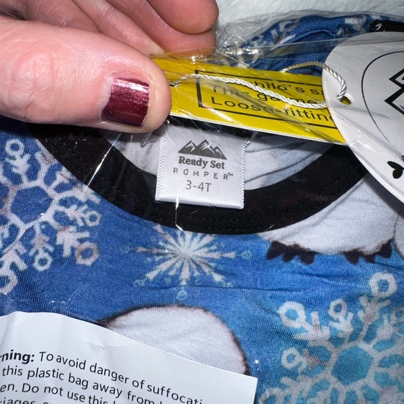 🐧NIB Ready Set Bamboo Romper🐧 - Picture 4 of 5